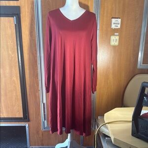 Emily Elegant Red V-Neck Dress